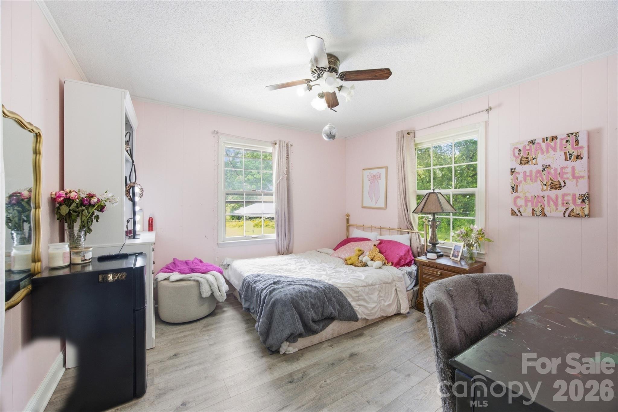 302 Charlotte Street Property Photo 17