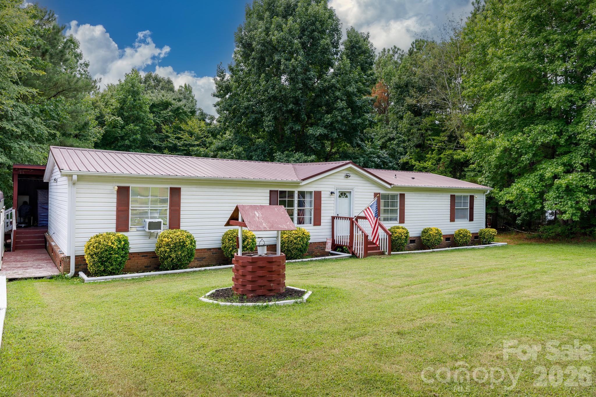 1910 Hardin Strait Road Property Photo 22
