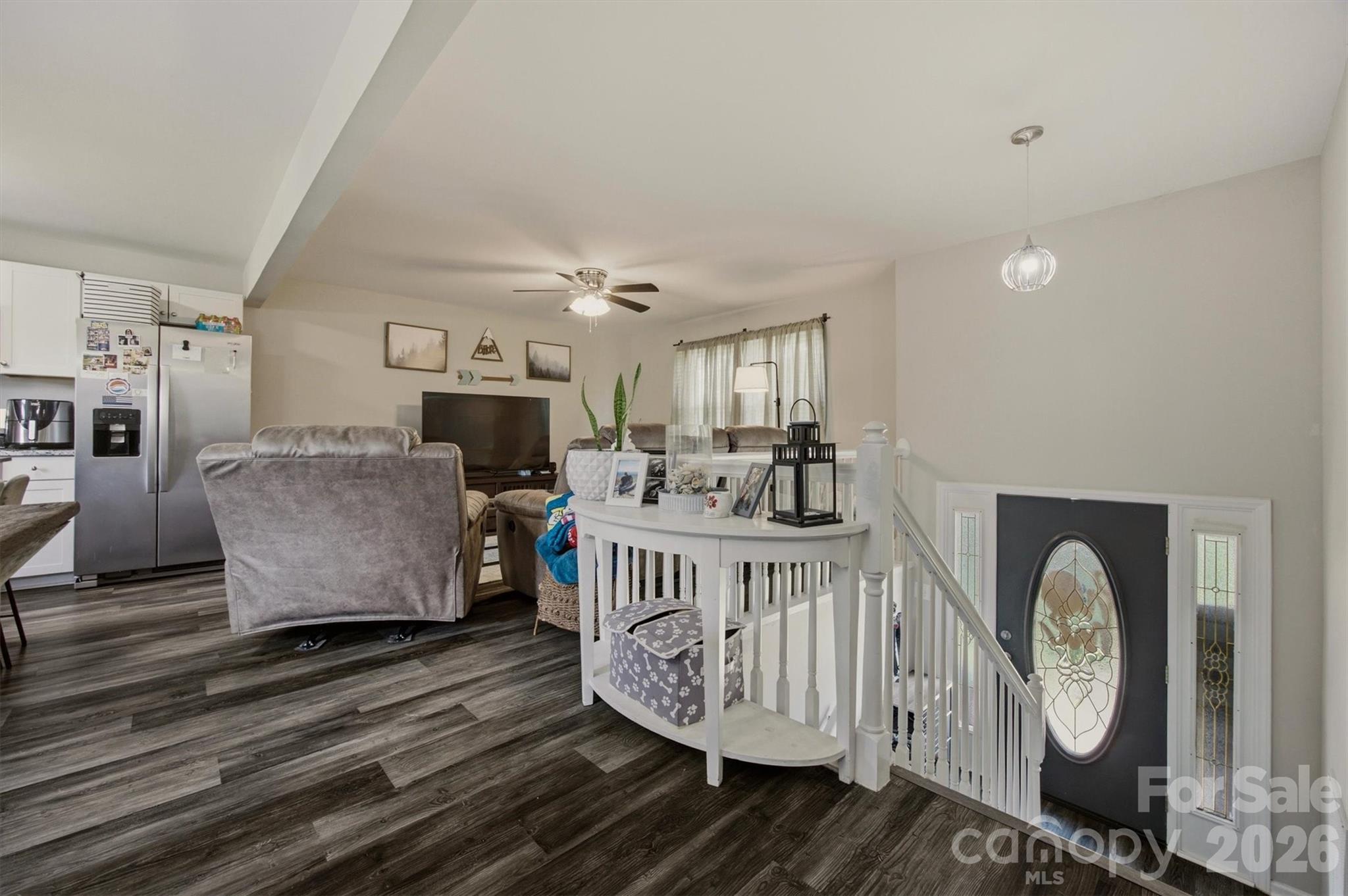 1772 Woodridge Circle Property Photo 8