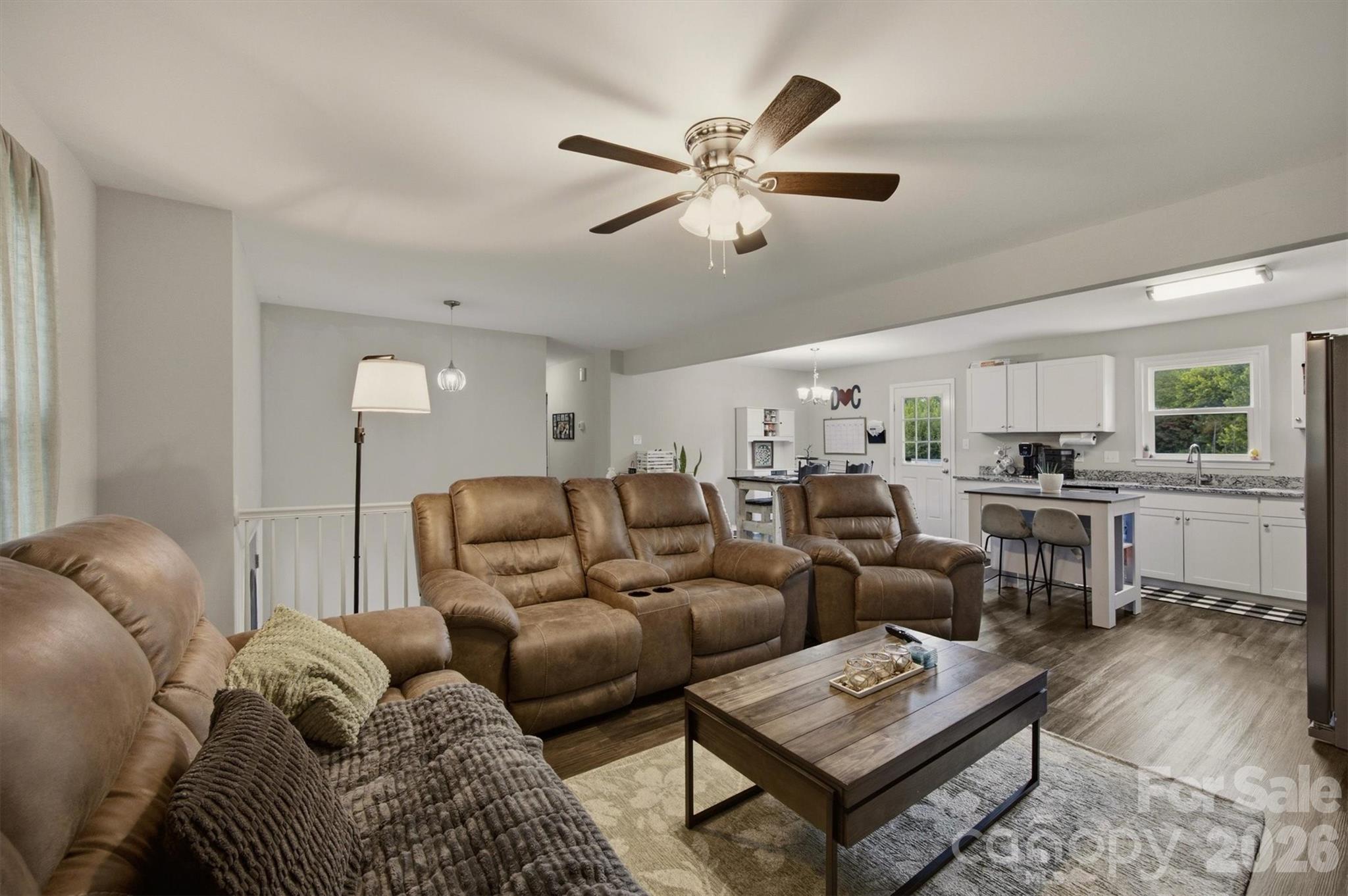 1772 Woodridge Circle Property Photo 16