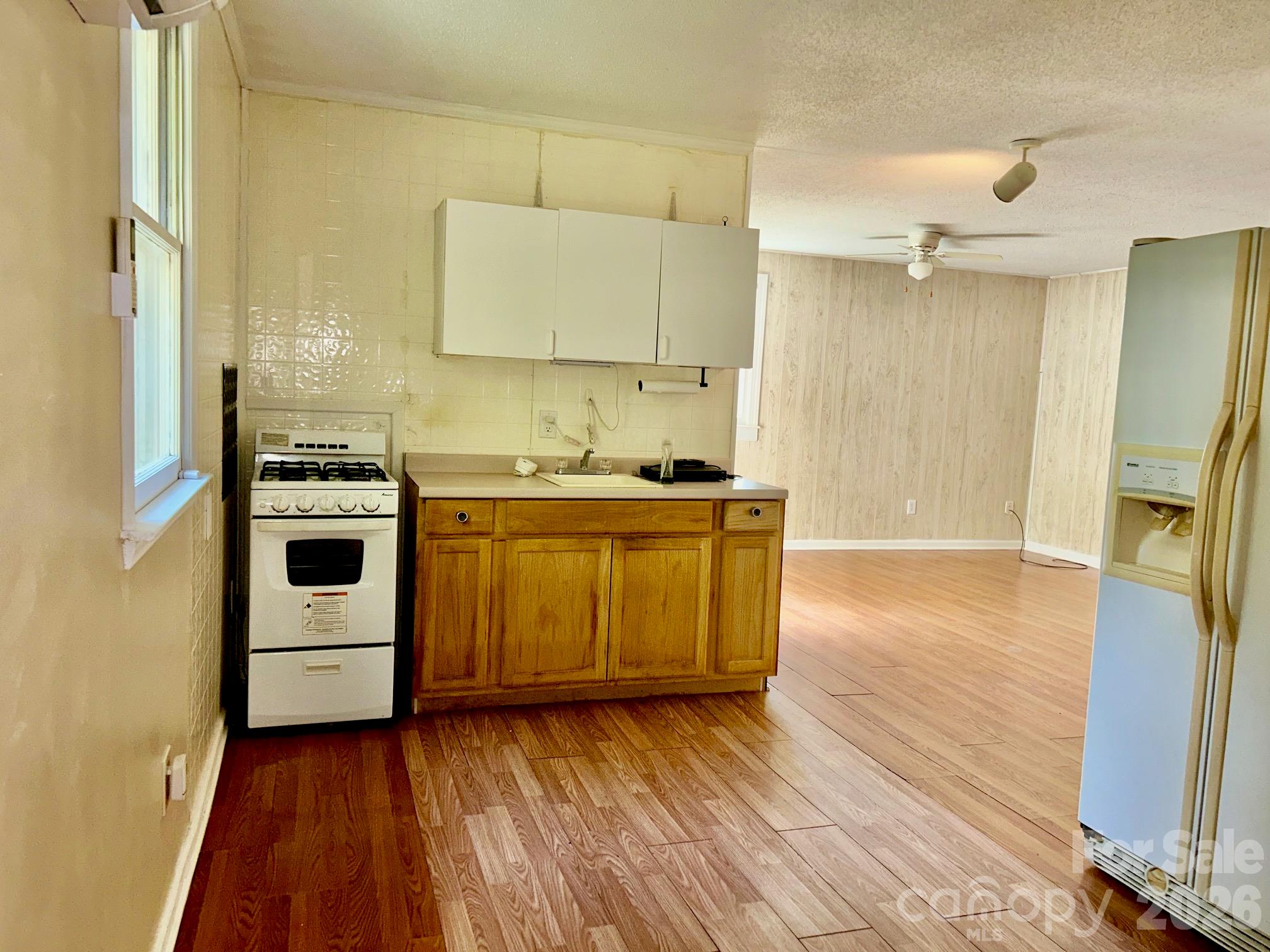 2323 Cherry Road Property Photo 12