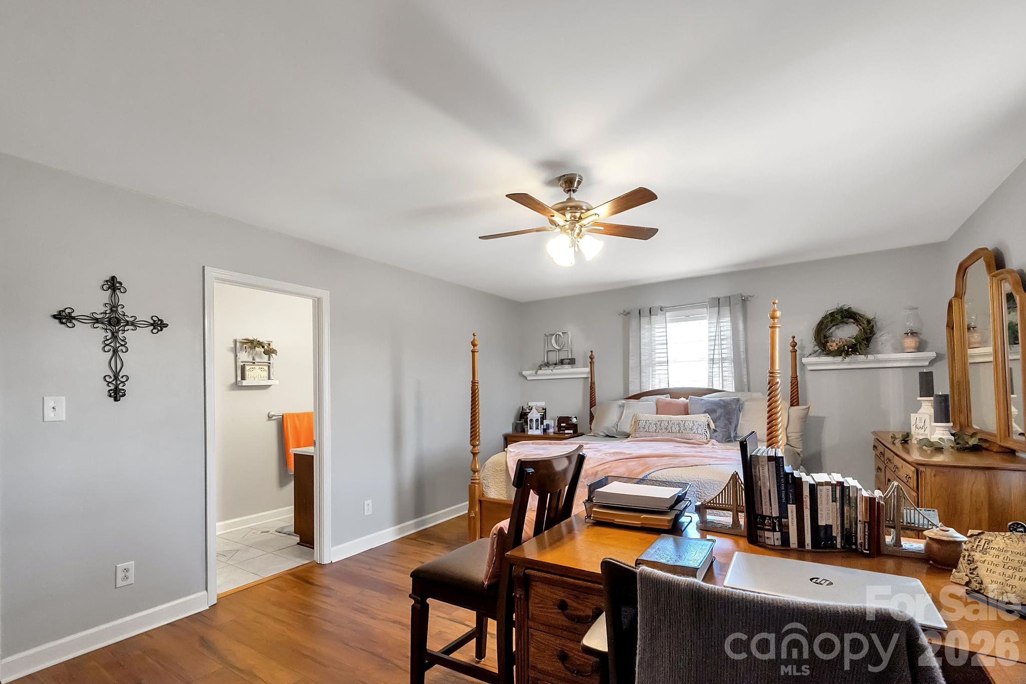5507 Land Harbour Drive Property Photo 8