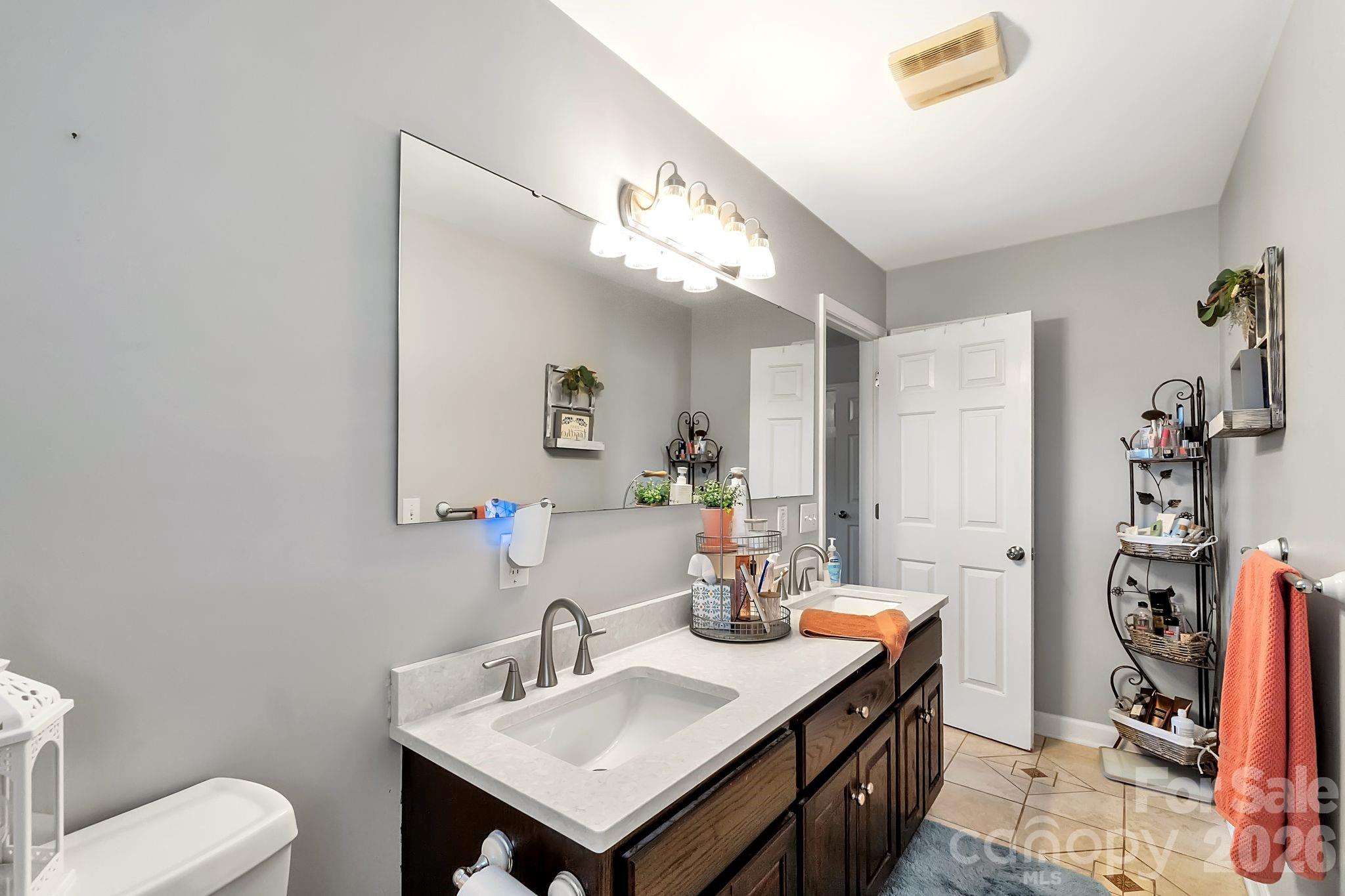 5507 Land Harbour Drive Property Photo 16