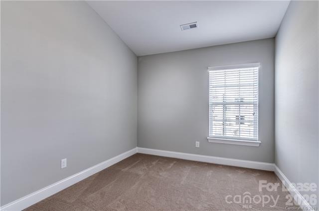 359 Halton Crossing Drive Property Photo 19