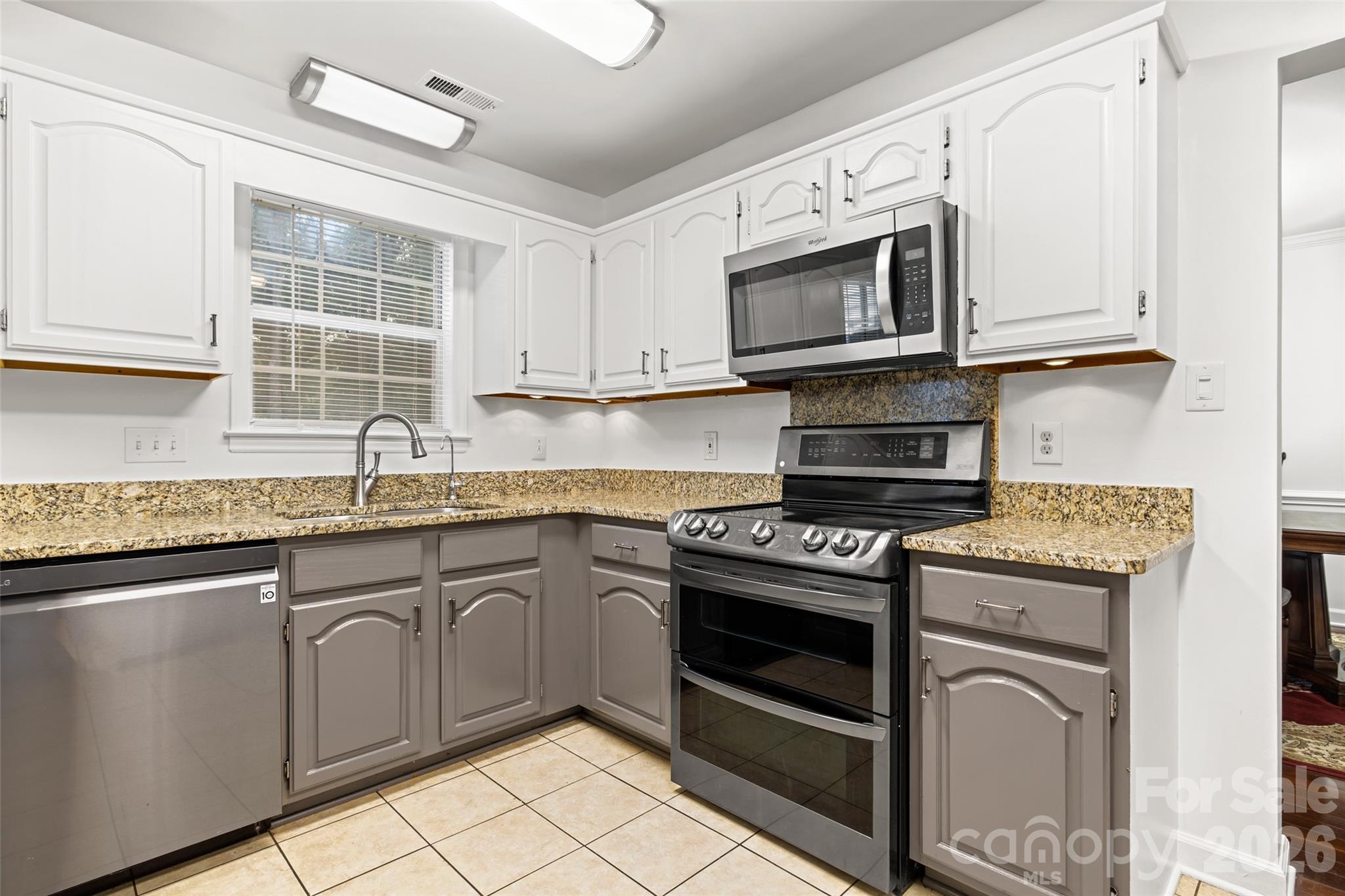 13110 Graymist Drive Property Photo 11