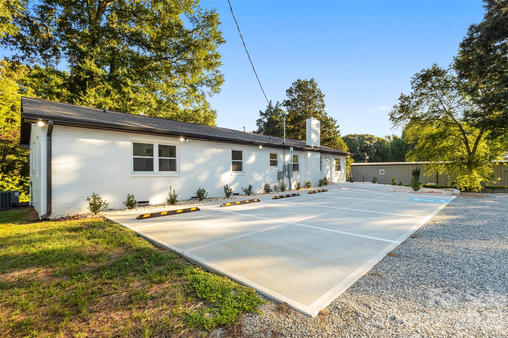679 Oakridge Farm Highway Property Photo 23