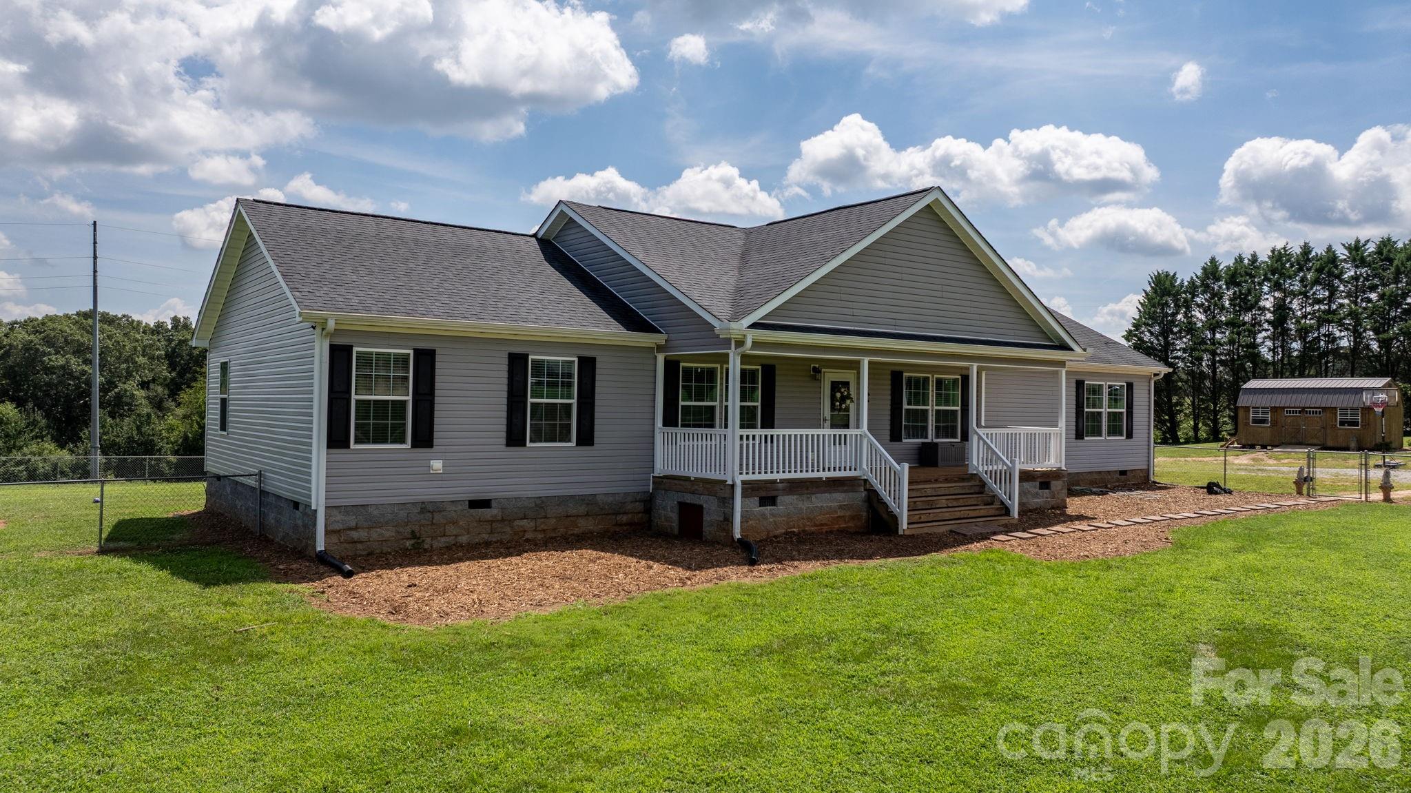 2915 Texs Fish Camp Road Property Photo 1