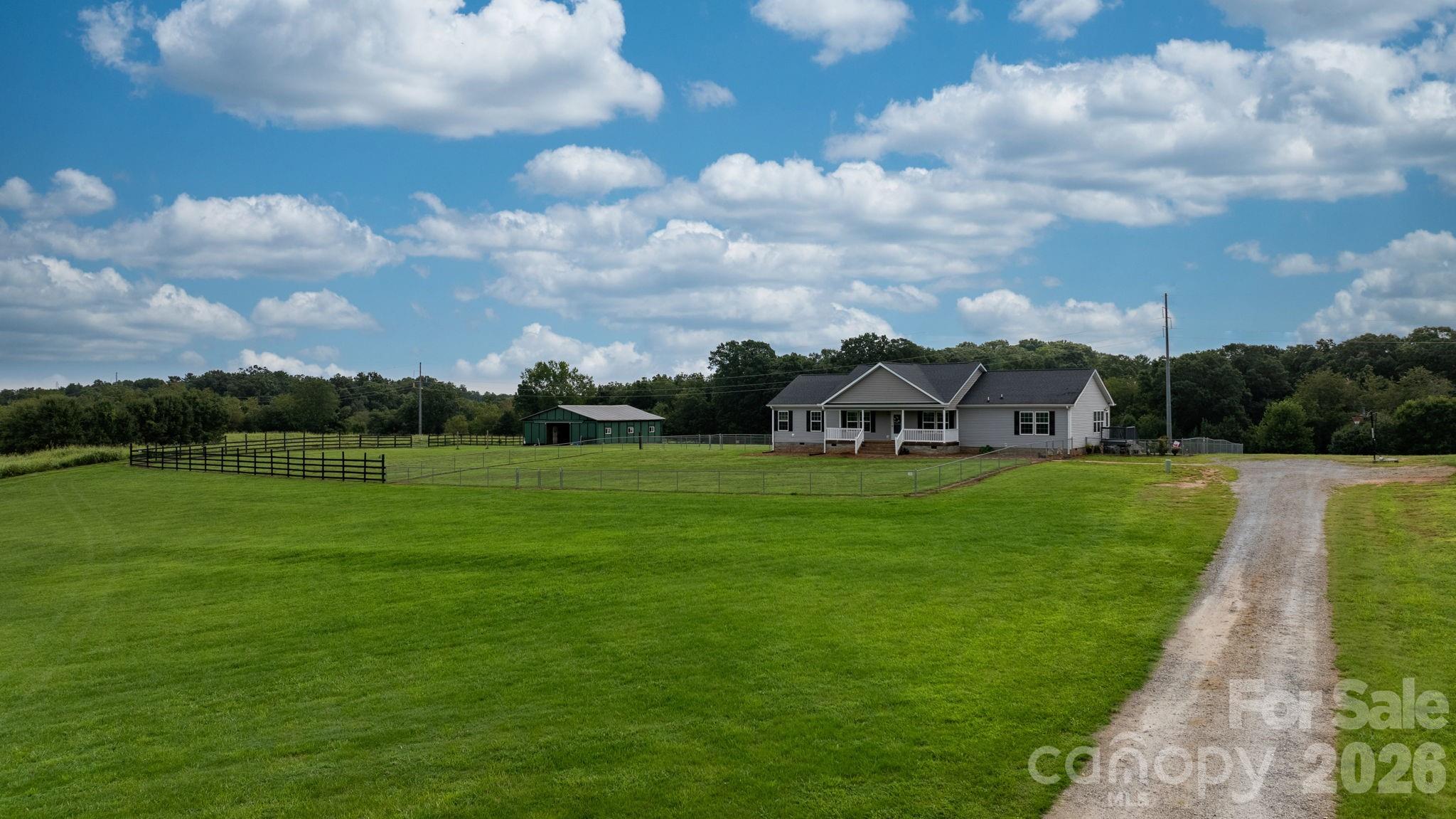 2915 Texs Fish Camp Road Property Photo 9