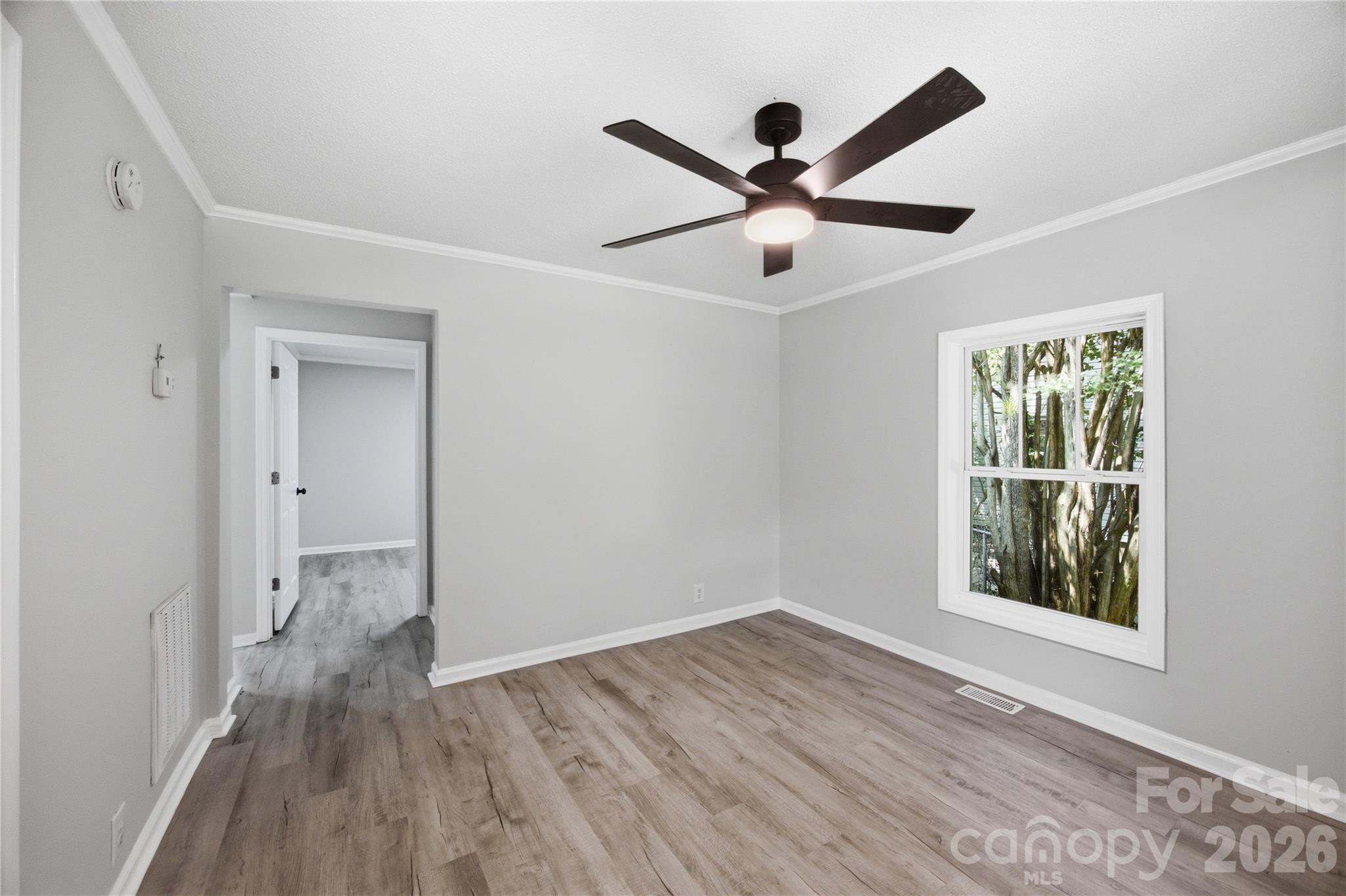 15 Meadowview Avenue Property Photo 9