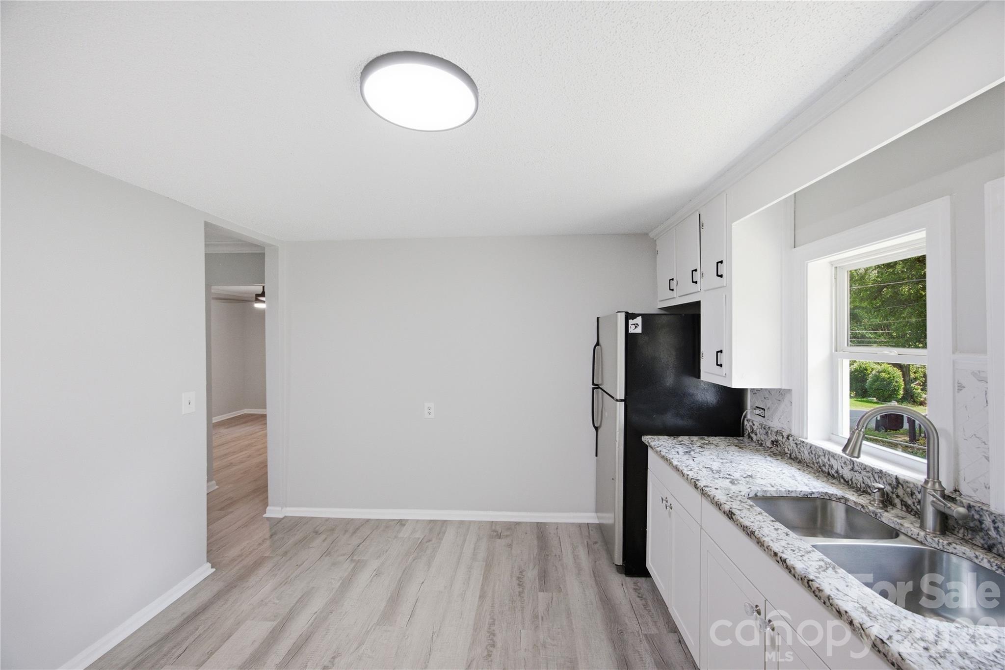 15 Meadowview Avenue Property Photo 12