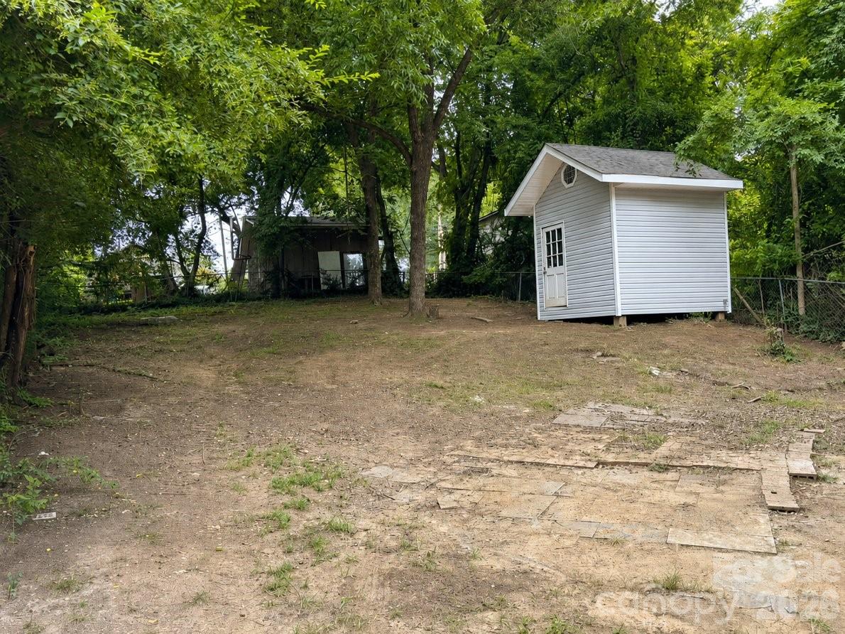 15 Meadowview Avenue Property Photo 20