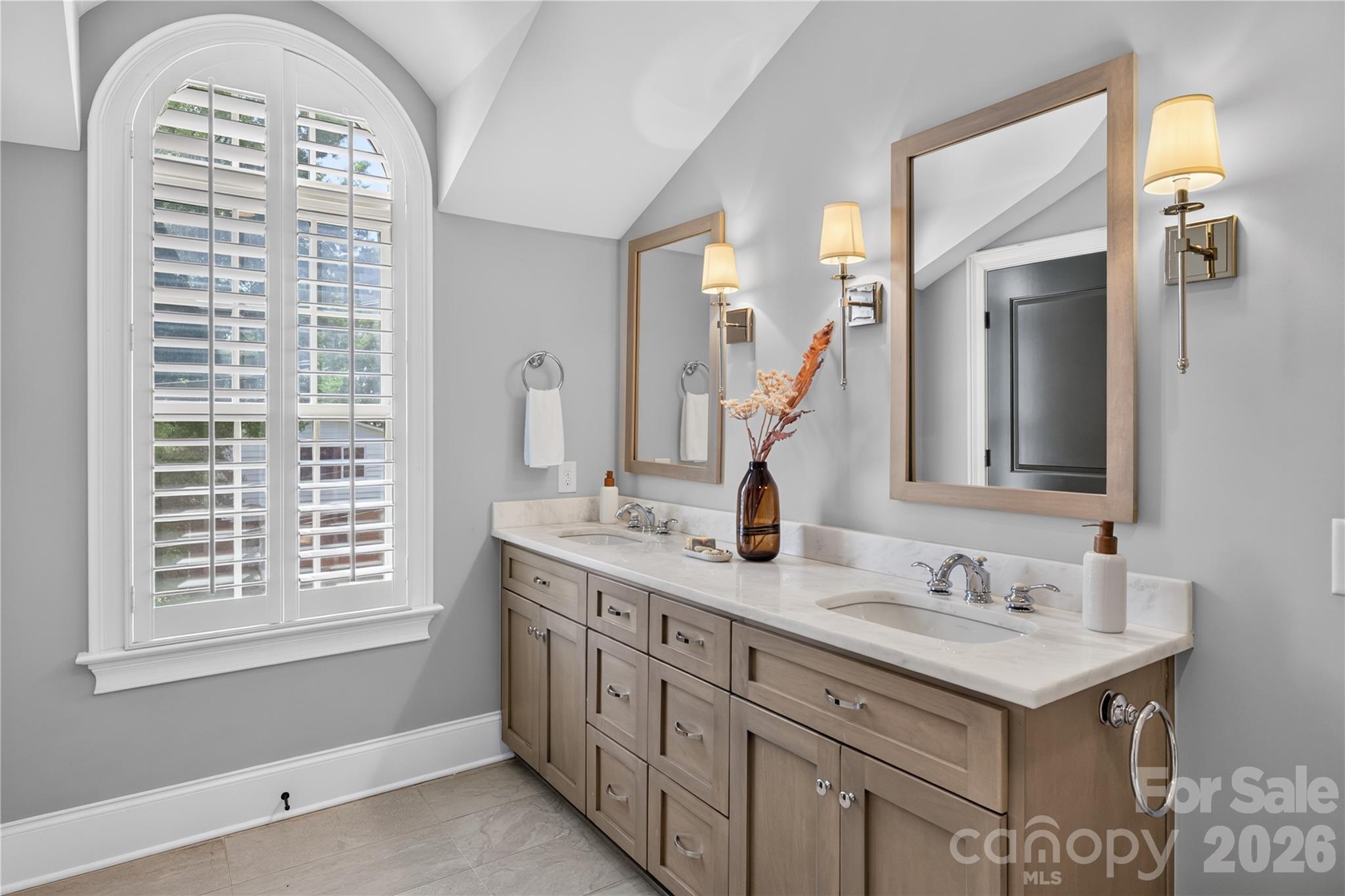 1624 Lombardy Circle Property Photo 22