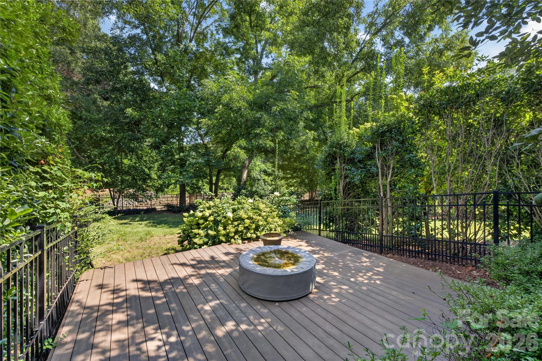 1624 Lombardy Circle Property Photo 28