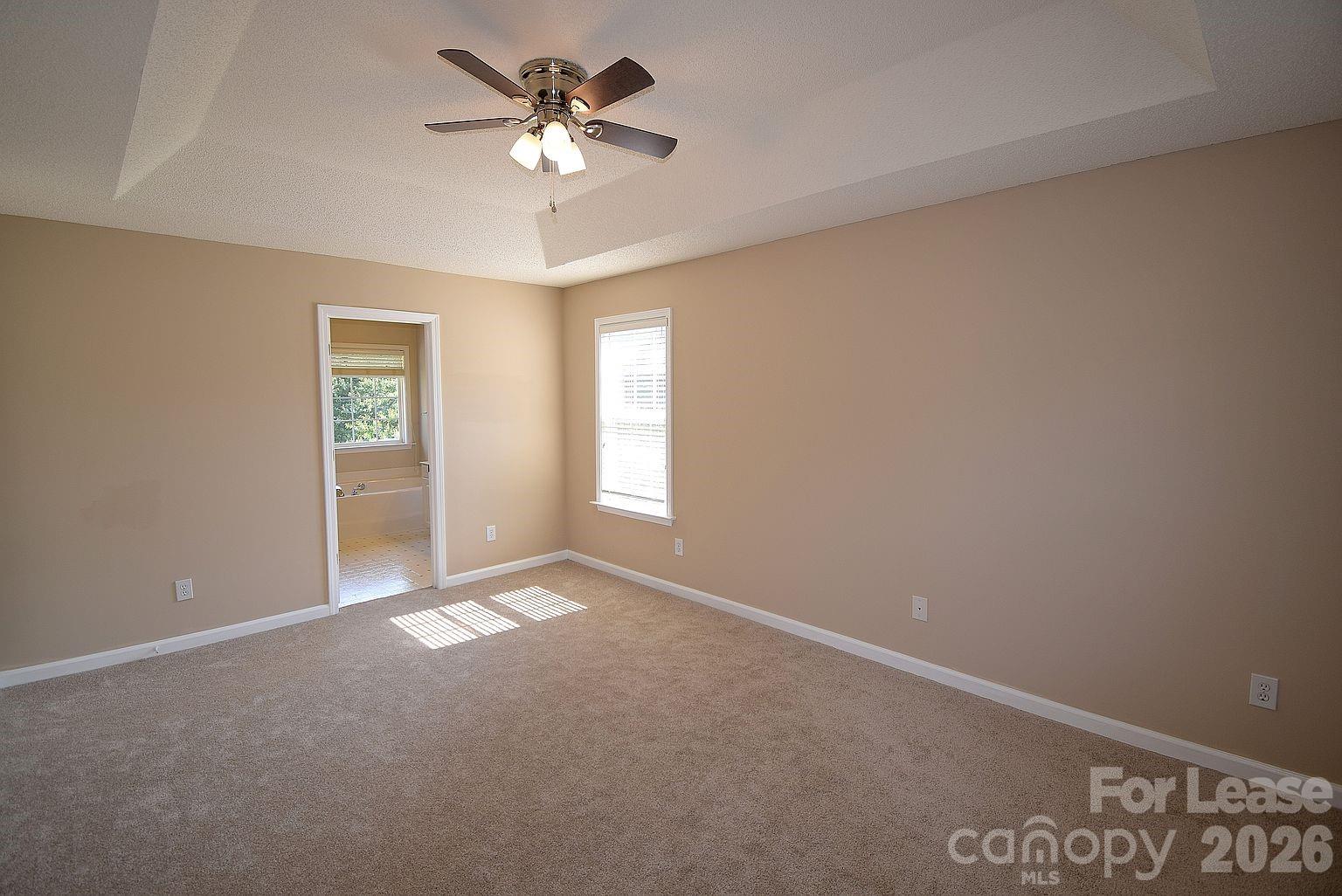 2941 Glen Summit Drive Property Photo 7