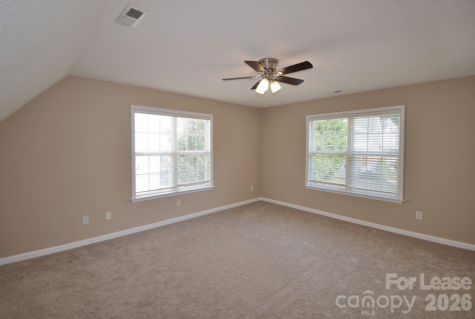 2941 Glen Summit Drive Property Photo 14