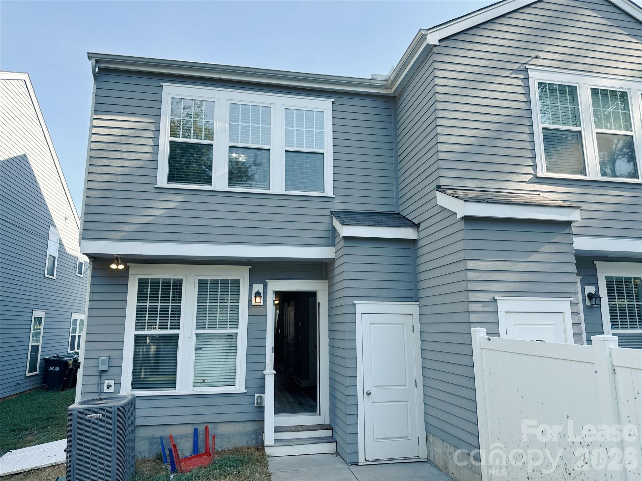 807 Mcarthur Avenue Property Photo 17