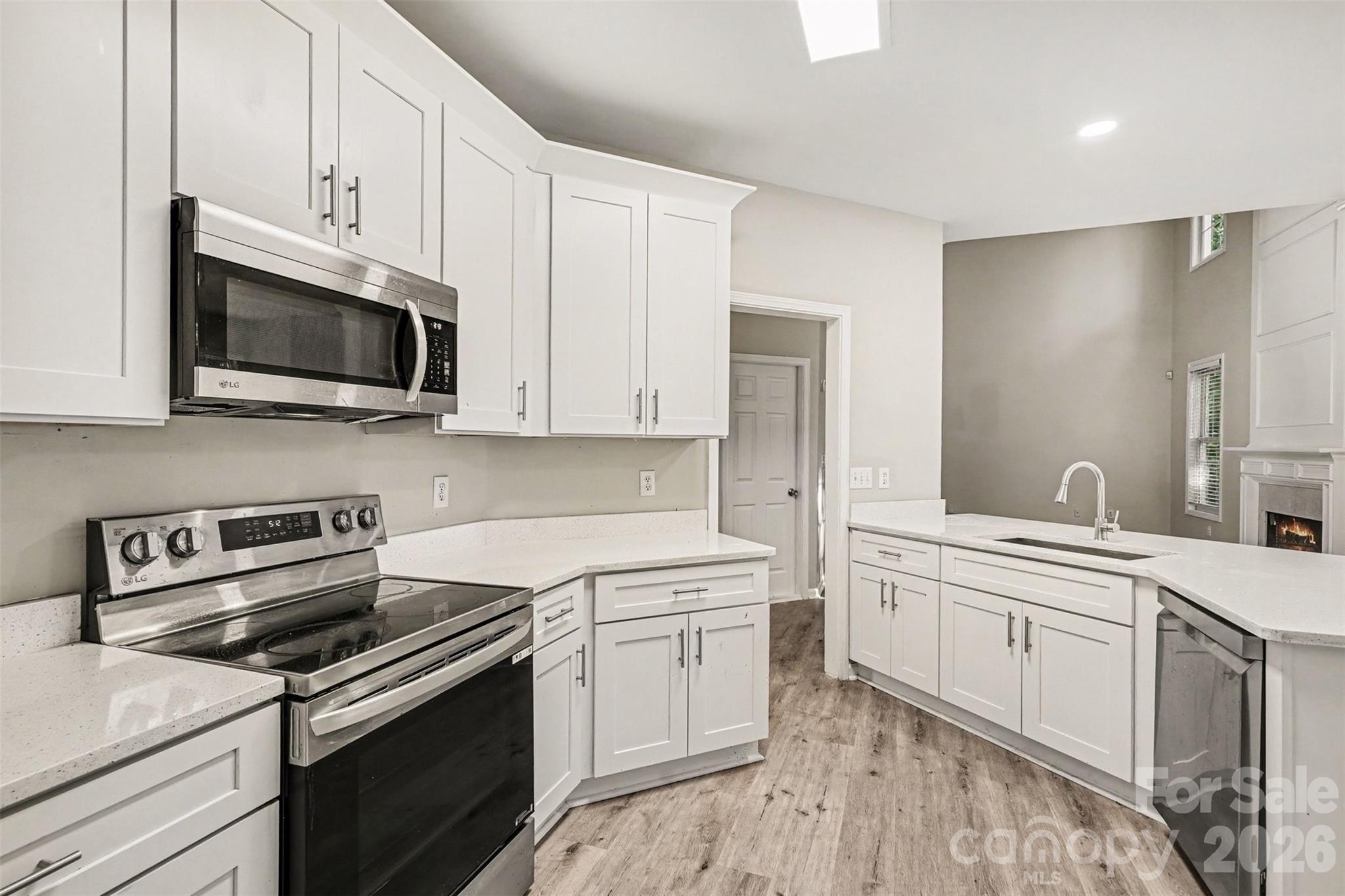 7731 Beaker Court Property Photo 7