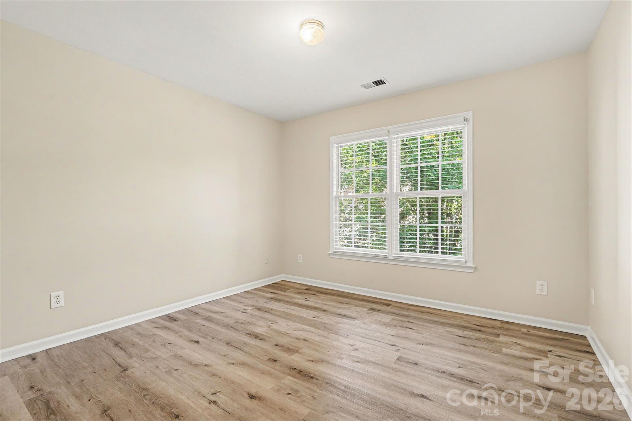 7731 Beaker Court Property Photo 25