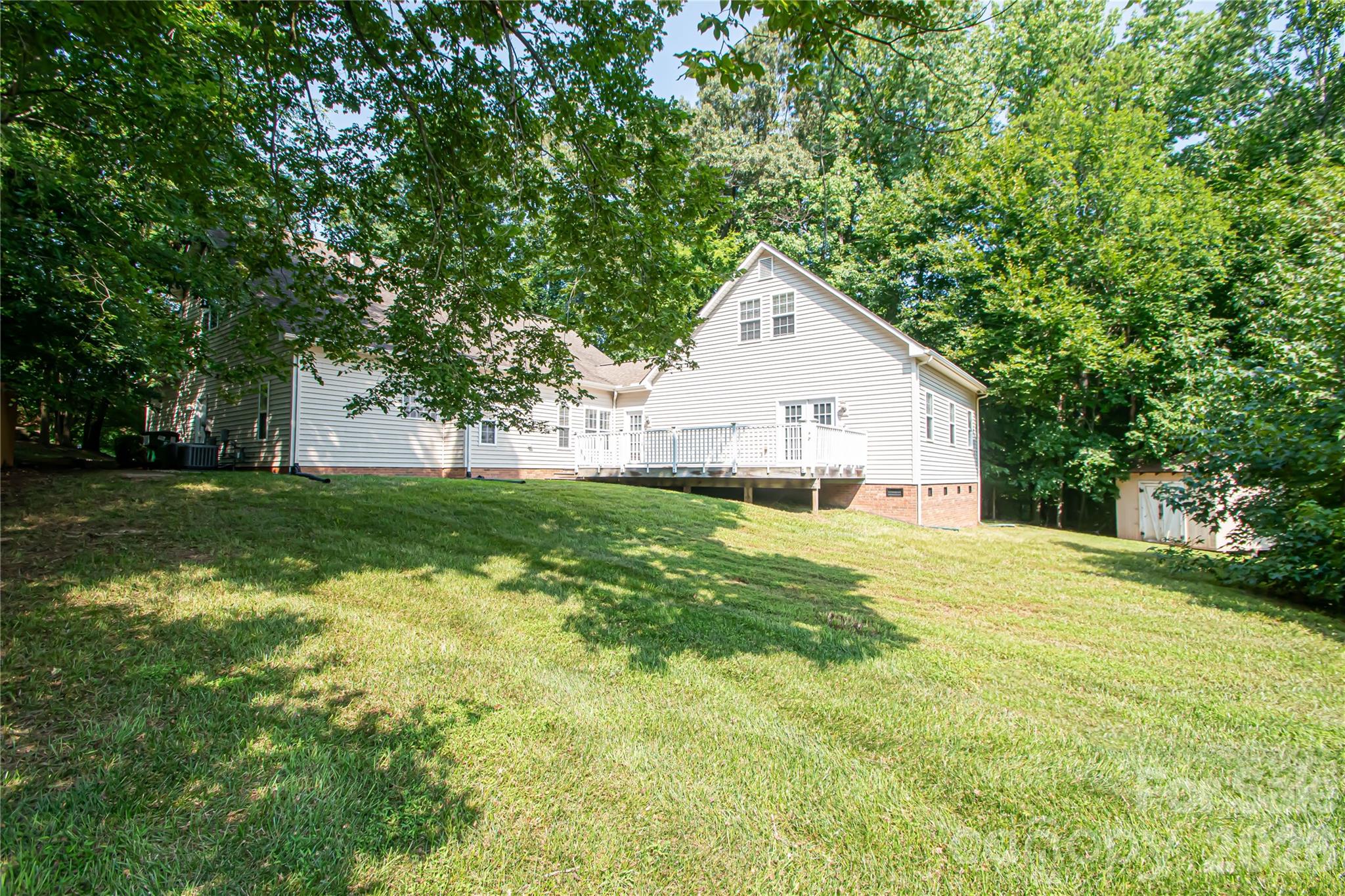 2600 Rustic Ridge Court Property Photo 3