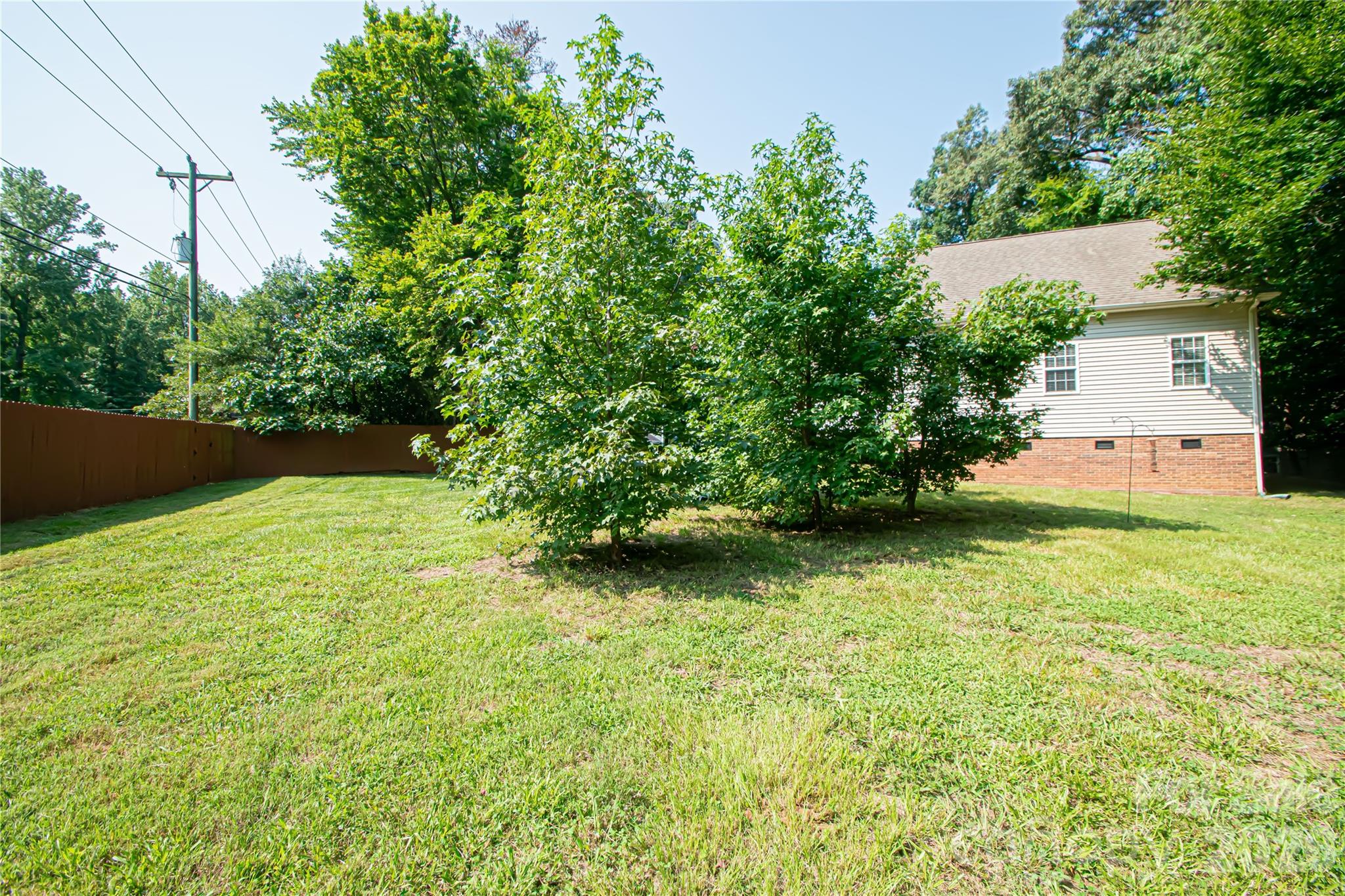 2600 Rustic Ridge Court Property Photo 4