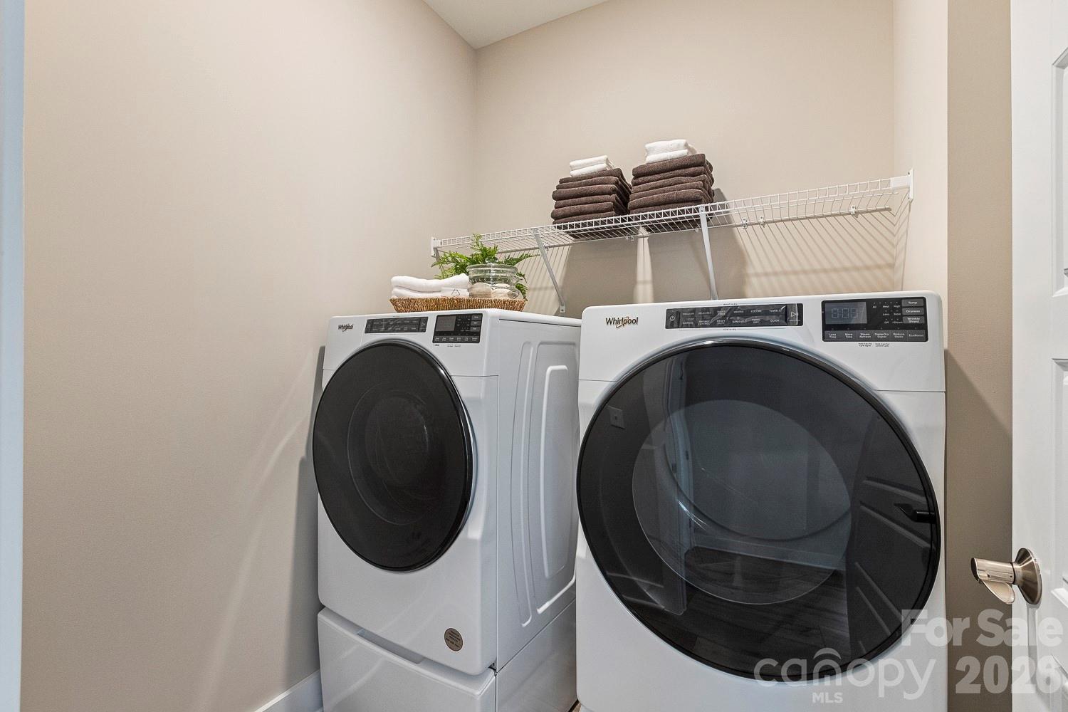 1234 Hunting Ridge Drive Property Photo 6