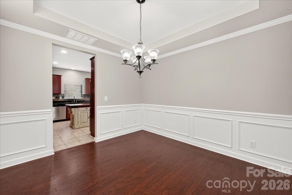 1560 Duckhorn Street Property Photo 6