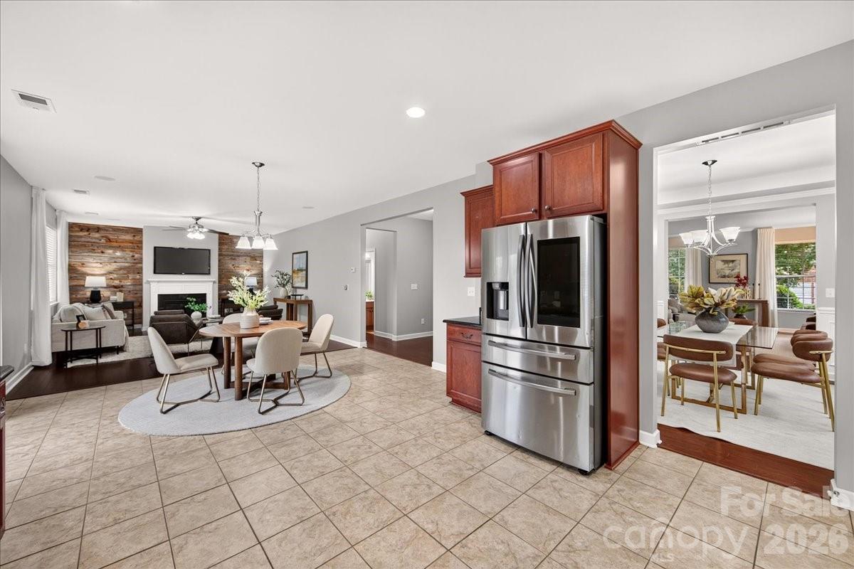1560 Duckhorn Street Property Photo 11