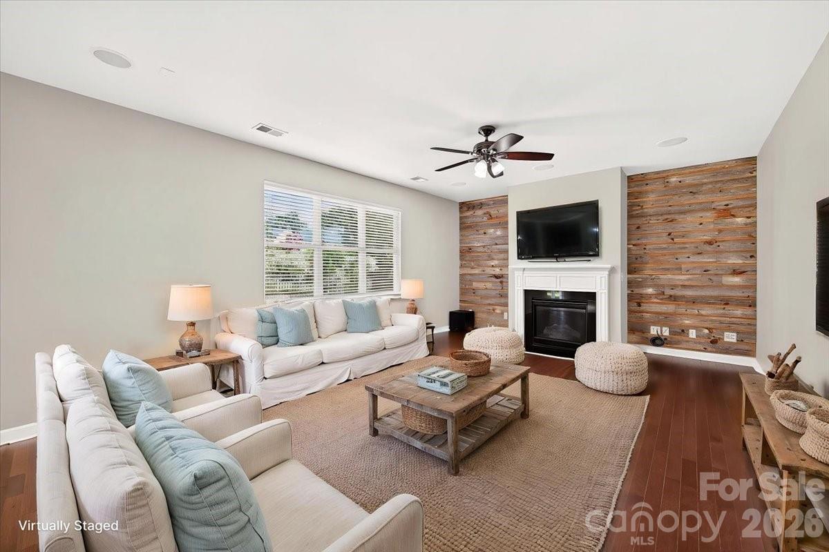 1560 Duckhorn Street Property Photo 17