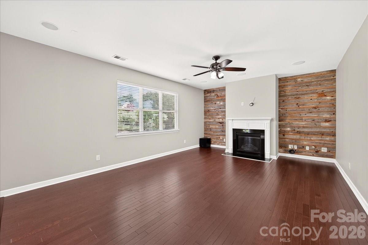 1560 Duckhorn Street Property Photo 18