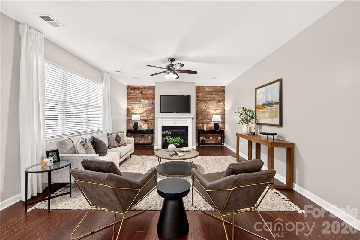 1560 Duckhorn Street Property Photo 18