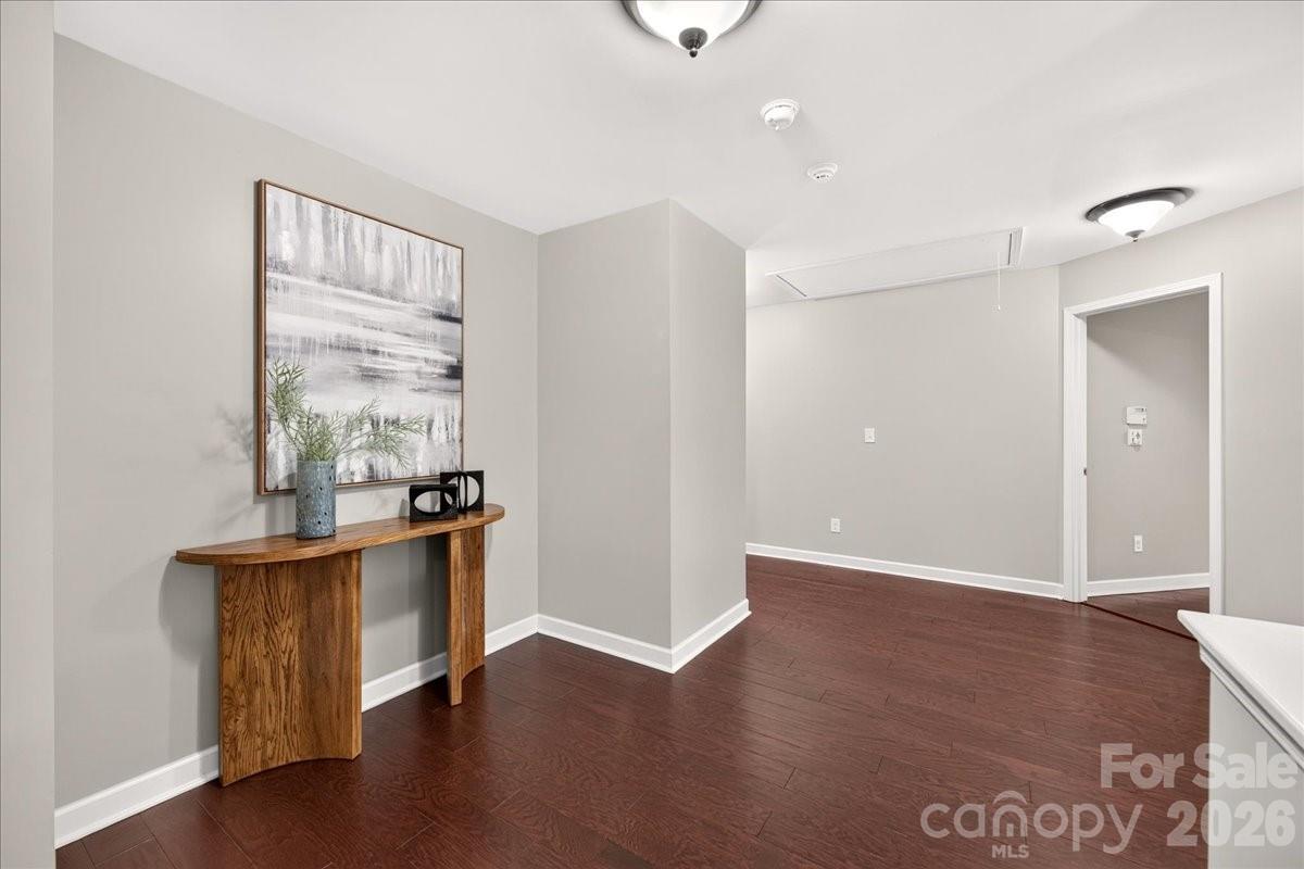 1560 Duckhorn Street Property Photo 25