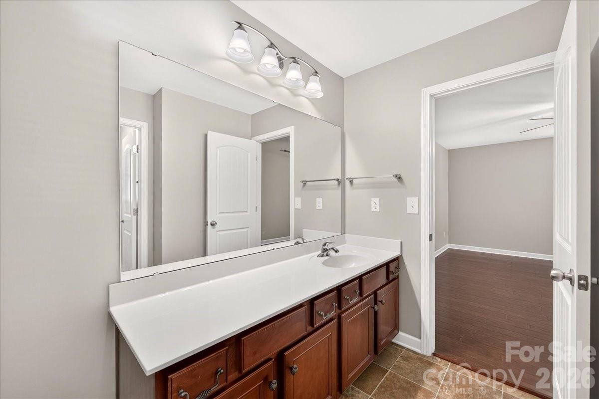 1560 Duckhorn Street Property Photo 35