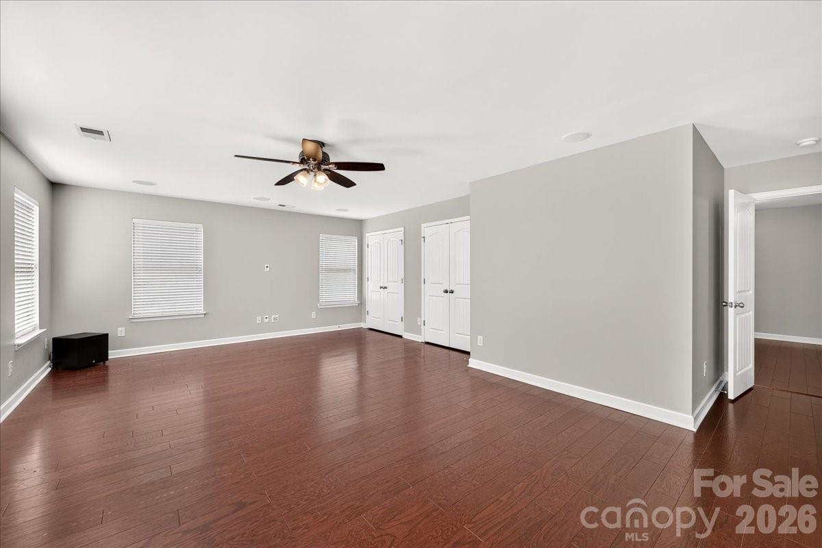 1560 Duckhorn Street Property Photo 37