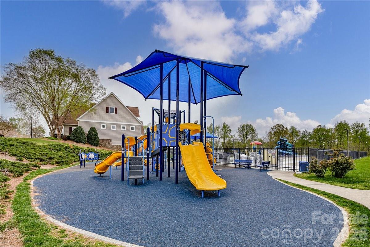 1560 Duckhorn Street Property Photo 48