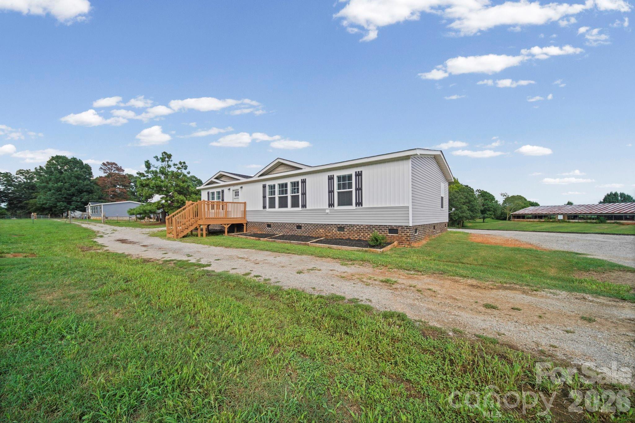 6311 Old Pageland Marshville Road Property Photo 2