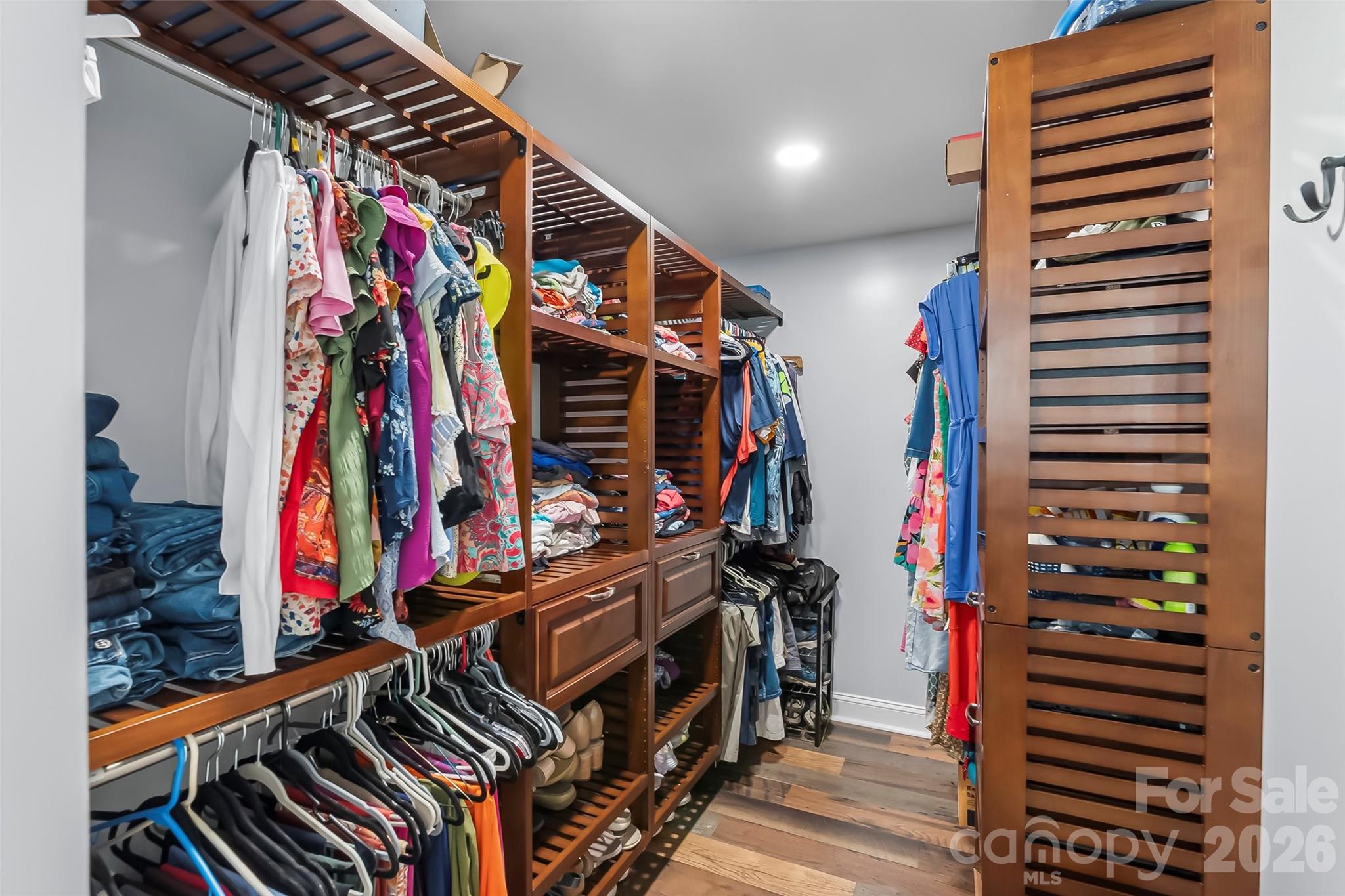 313 Springwood Drive Property Photo 16