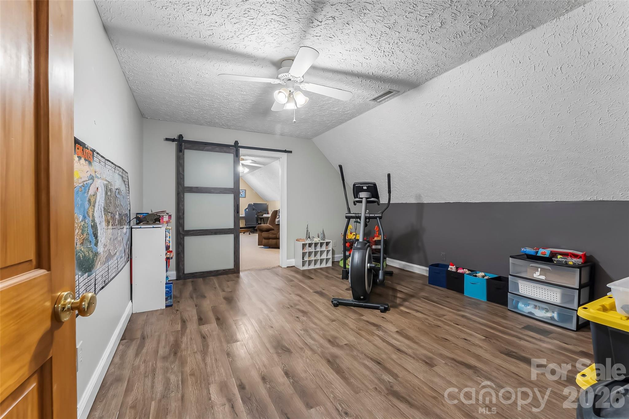 313 Springwood Drive Property Photo 22