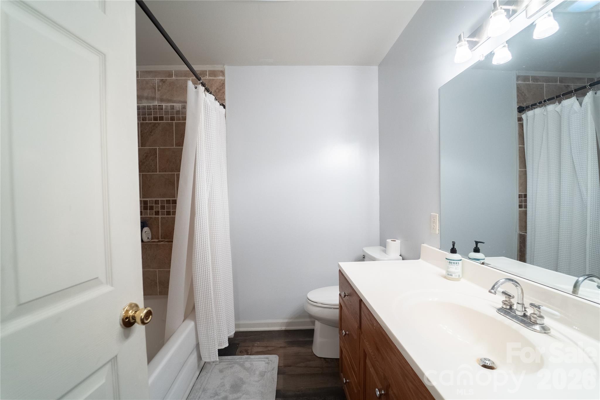 242 Whitewater Road Property Photo 15