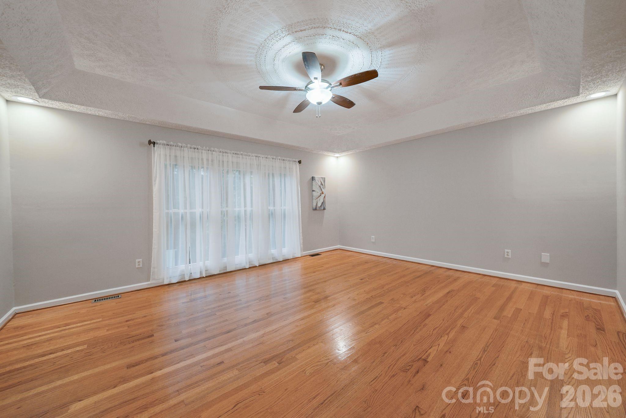 11 Greenway Drive Property Photo 14