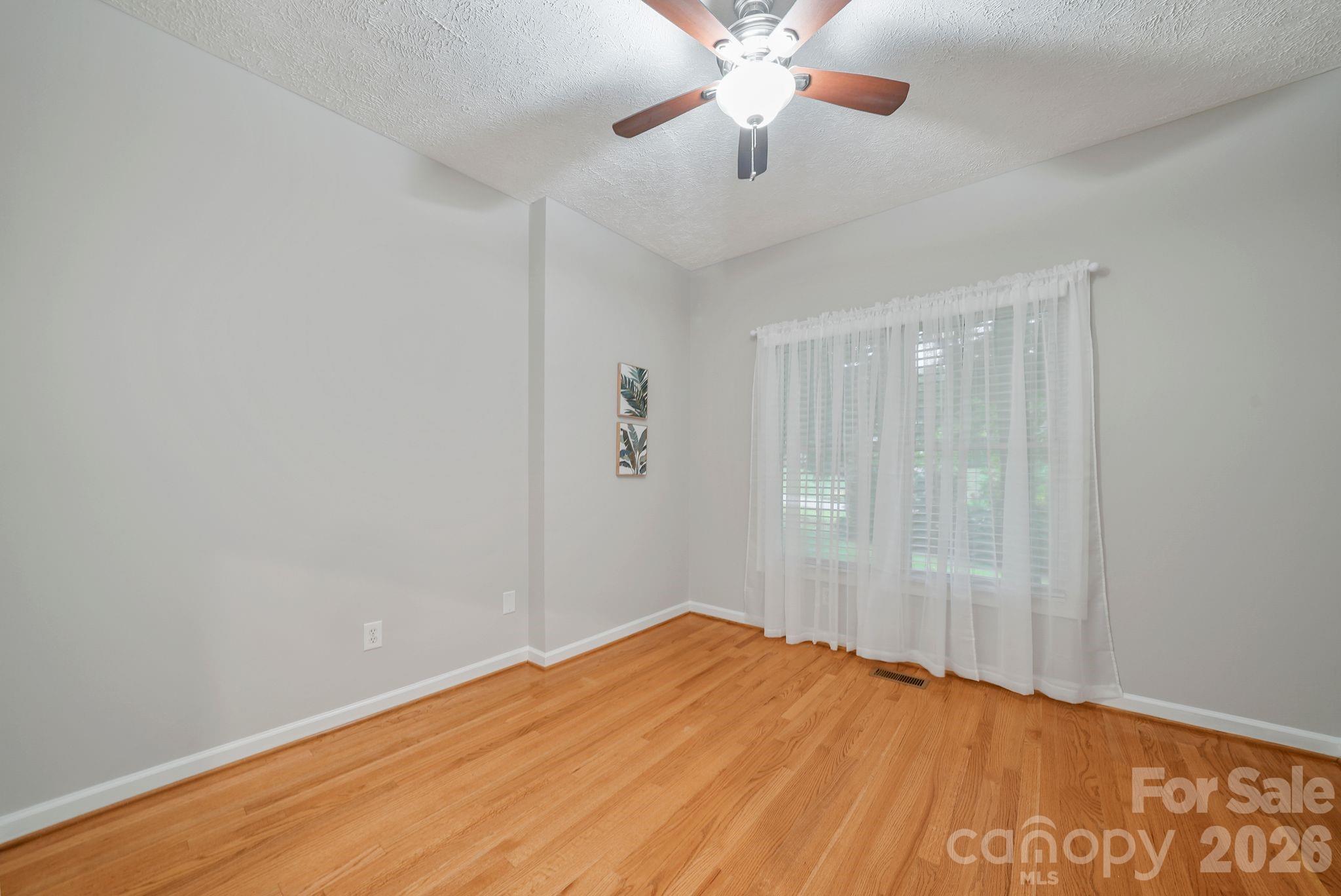 11 Greenway Drive Property Photo 20