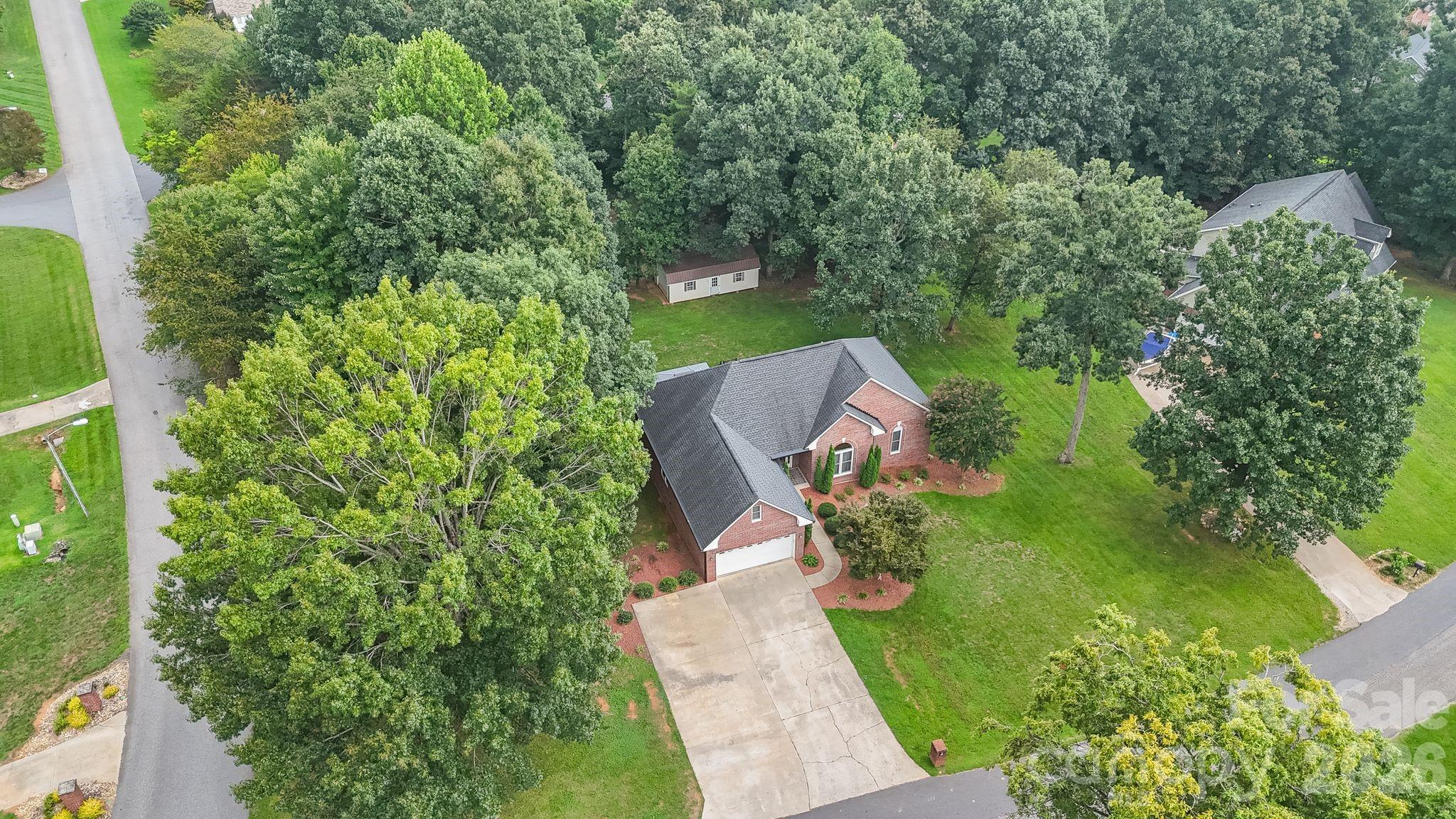 11 Greenway Drive Property Photo 36