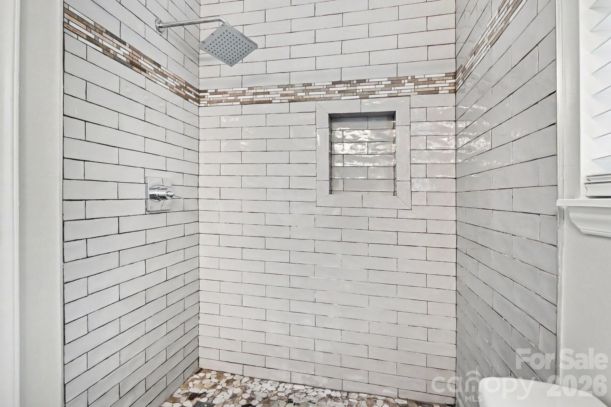 2132 Killarney Place Property Photo 18