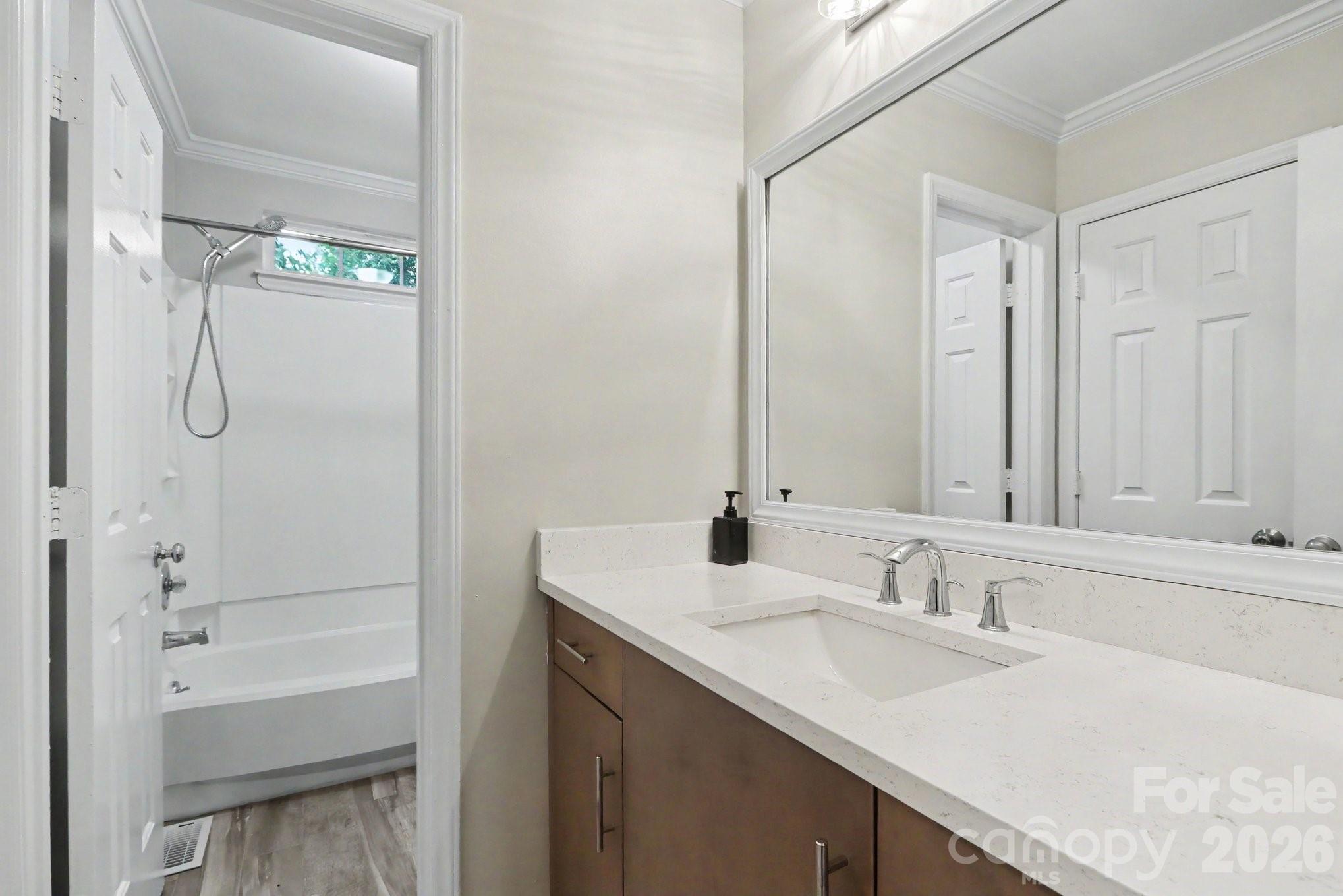 2132 Killarney Place Property Photo 22