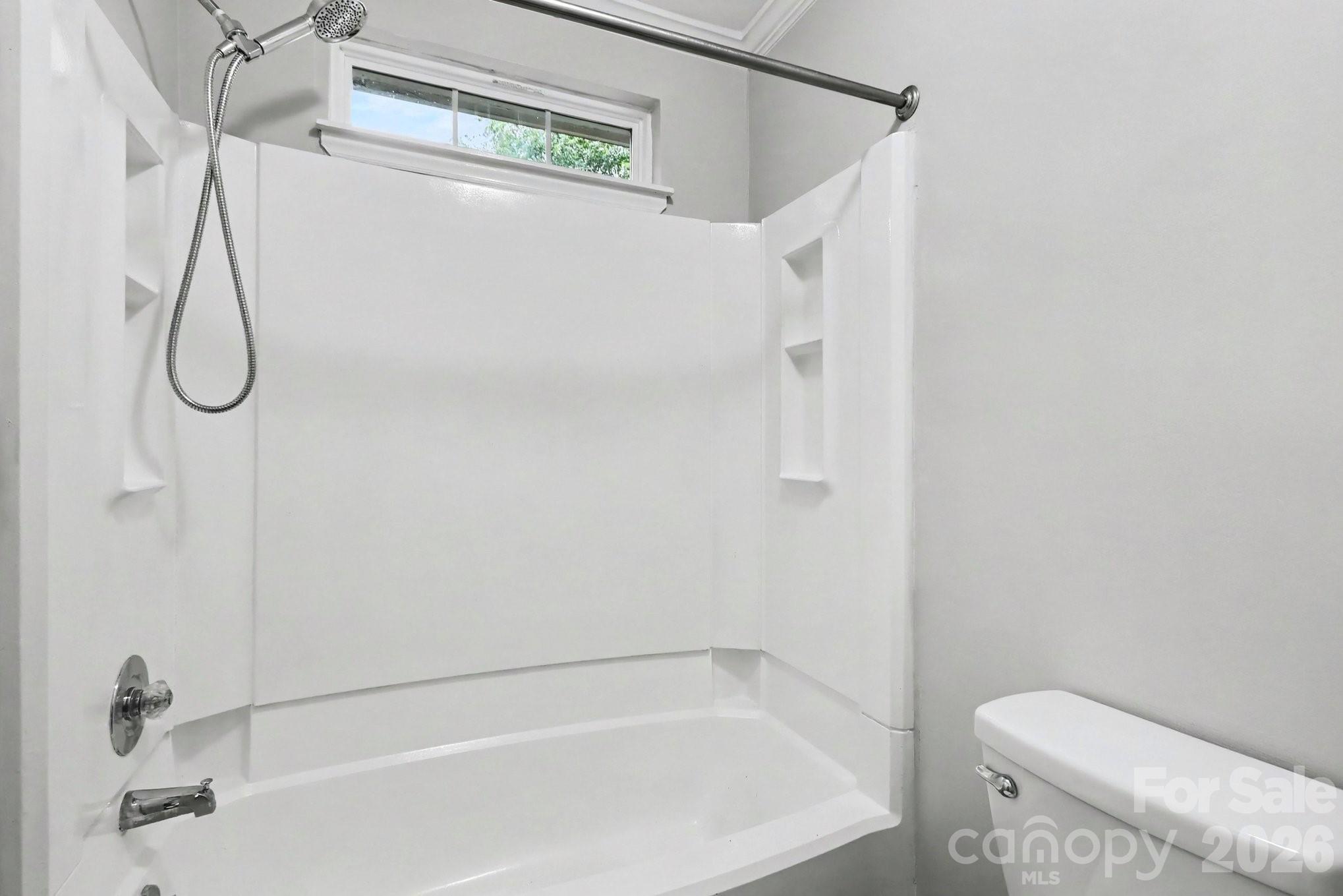 2132 Killarney Place Property Photo 23
