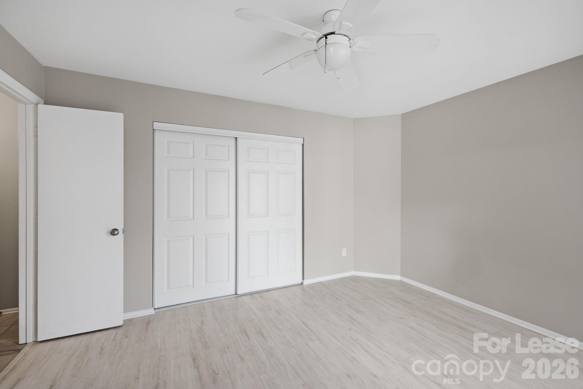 18841 Vineyard Point Lane Property Photo 16