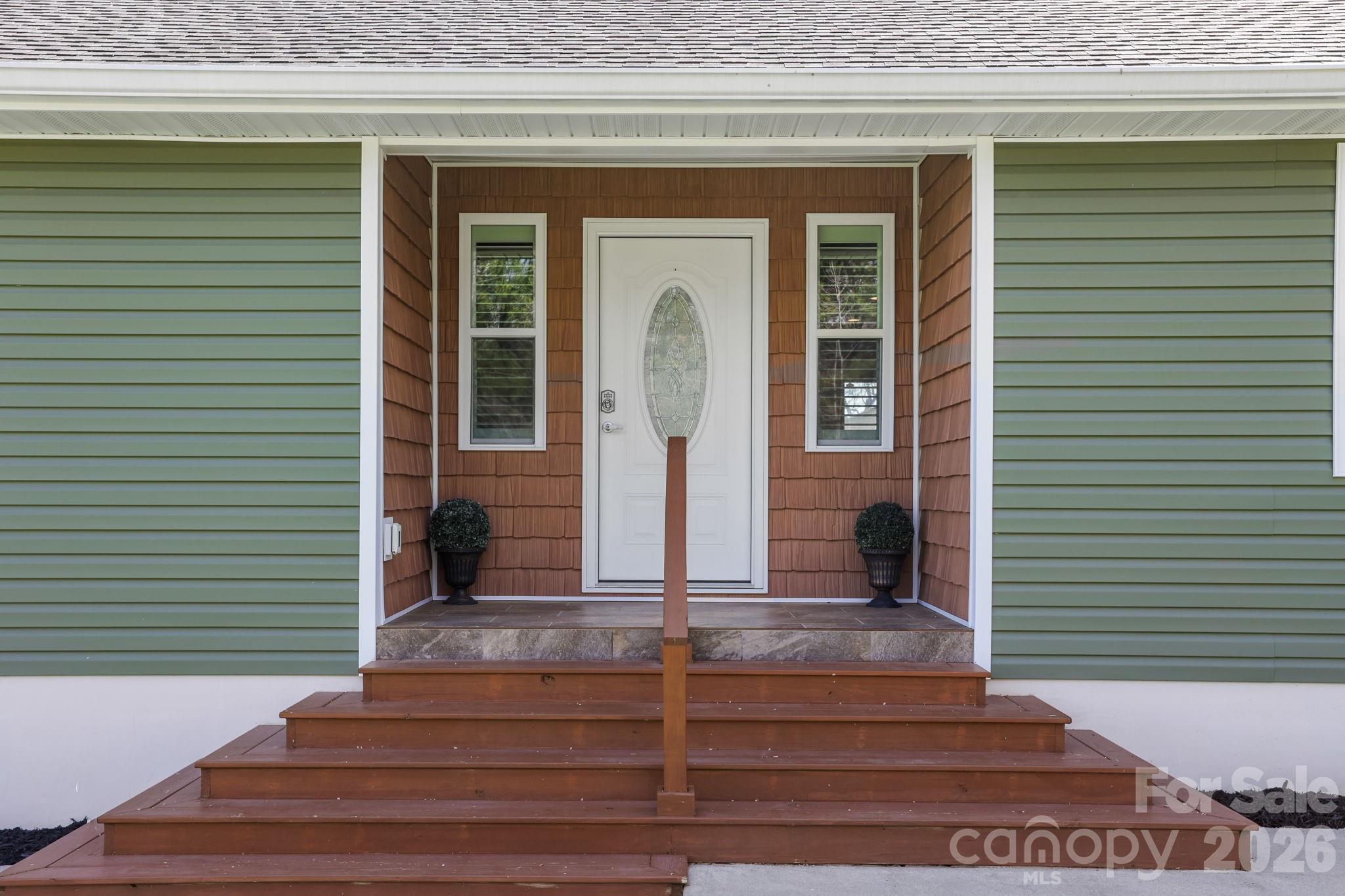 1844 Willow Road Property Photo 2
