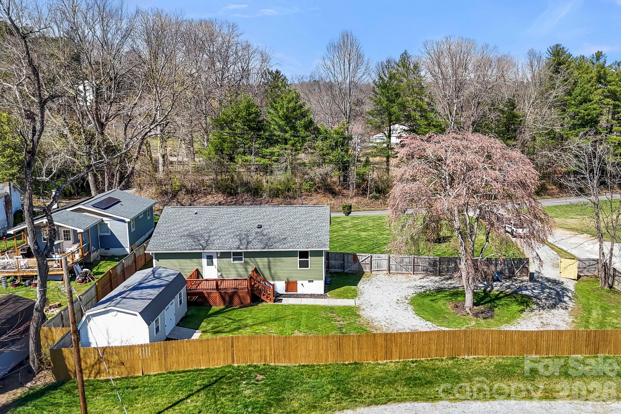 1844 Willow Road Property Photo 3