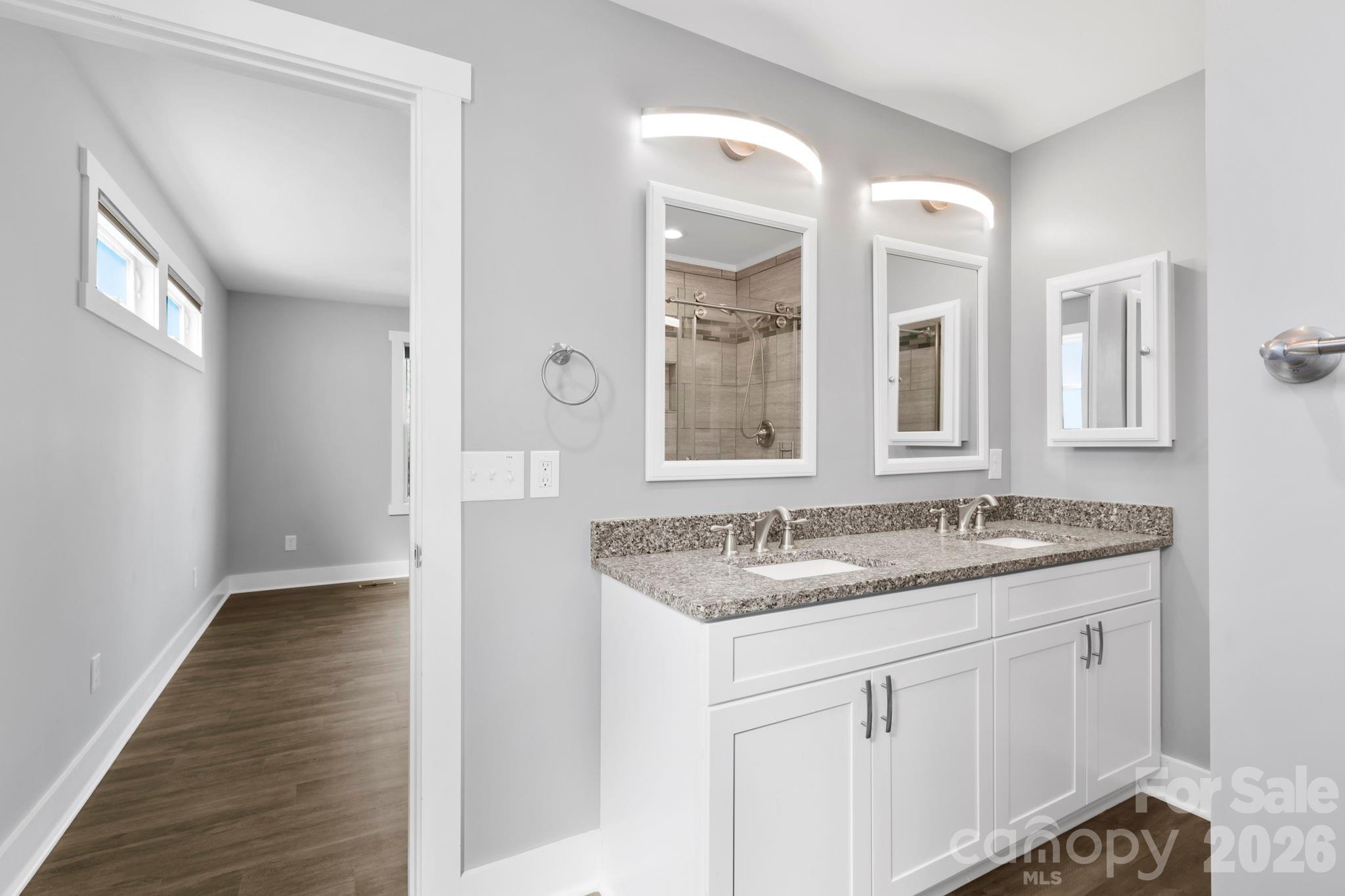1844 Willow Road Property Photo 11