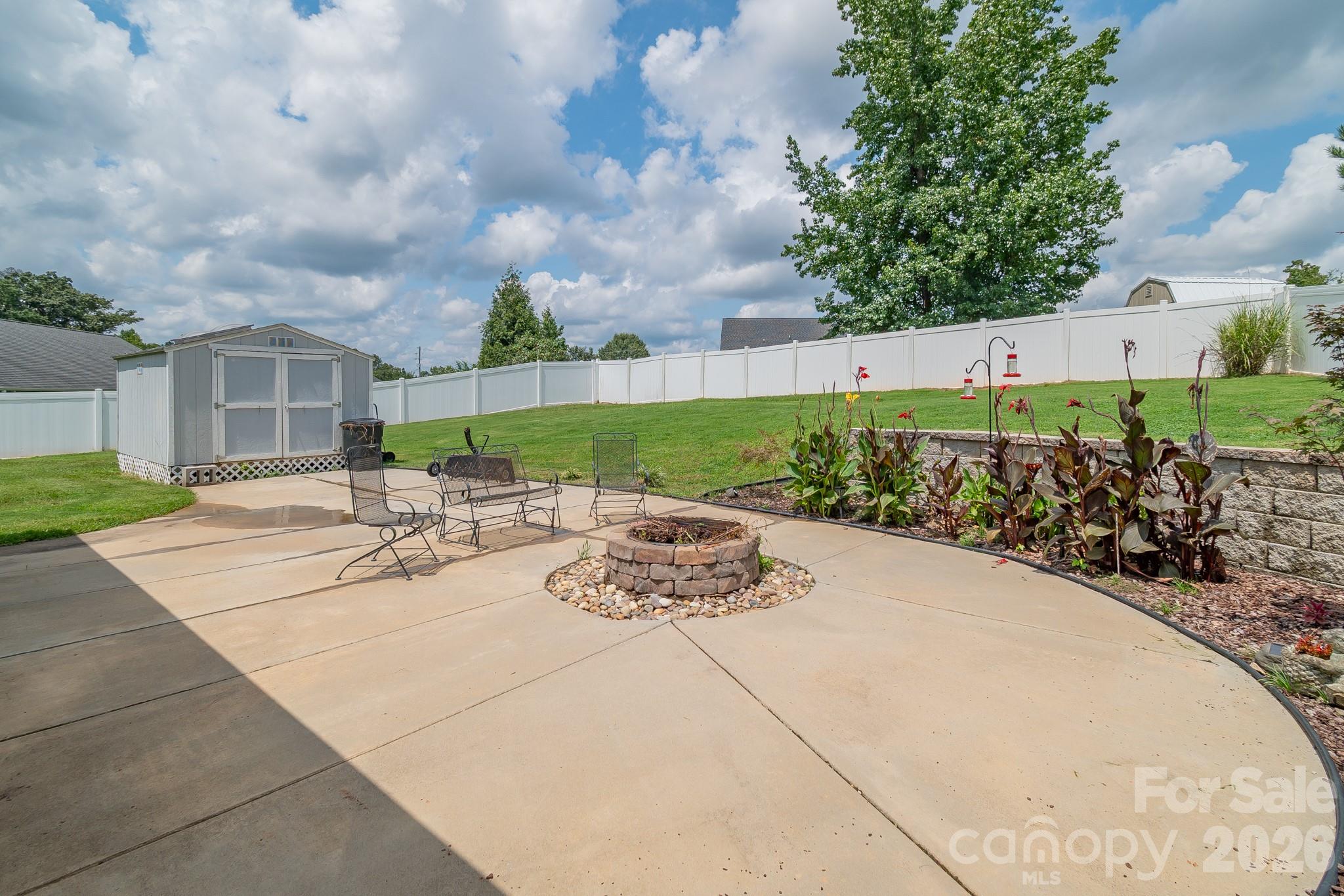 3301 Silver Fox Circle Property Photo 28