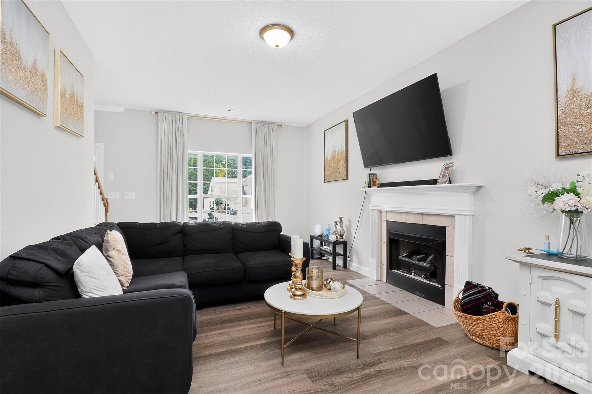 1523 Merrie Meadow Court Property Photo 12